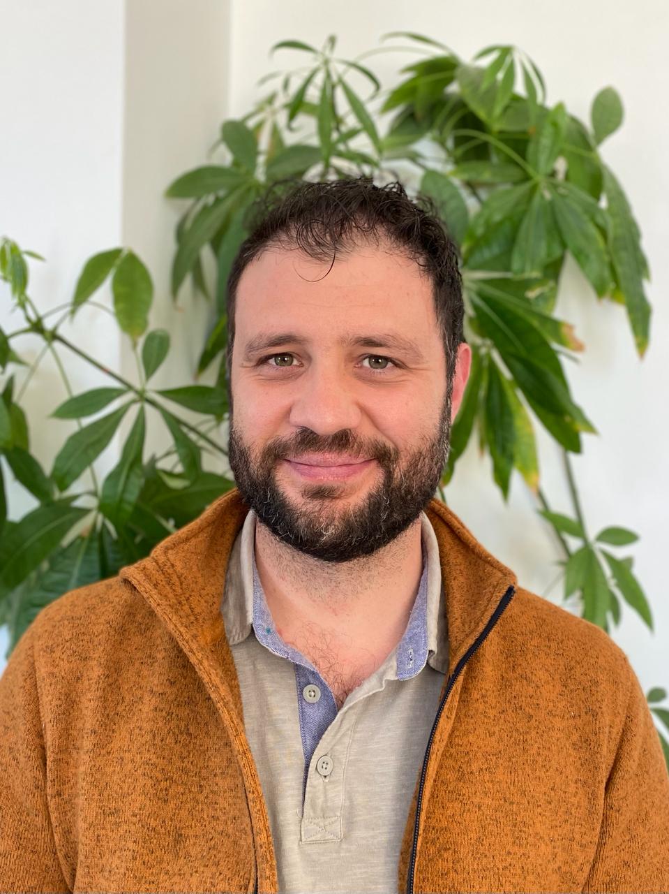 Athanasios Giagkos, GreekLogos teacher
